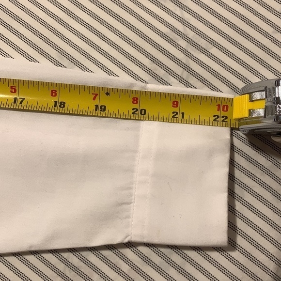 CHARTER Club size M, white button down shirt, cotton and polyester mix. - Picture 16 of 17